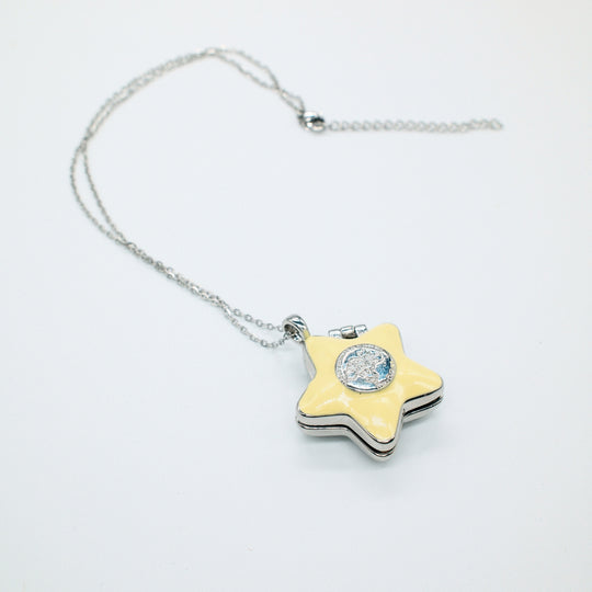i love vitamins and minerals pill pendant