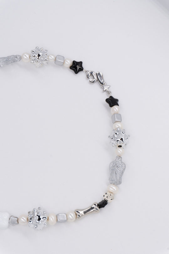 the sloane necklace