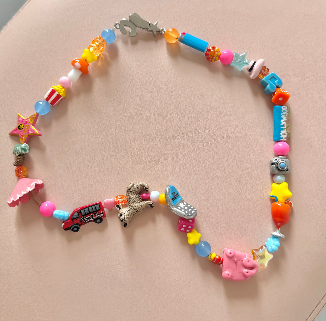 the la necklace