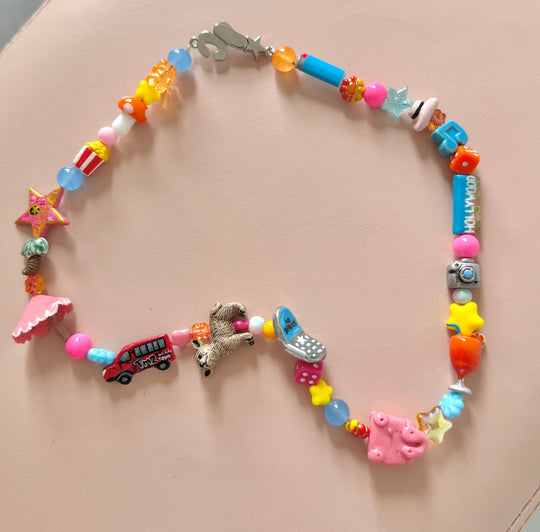 the la necklace