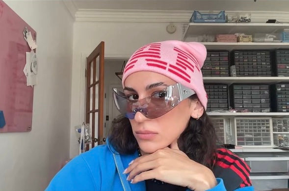 i am a rich man ian charms x le specs