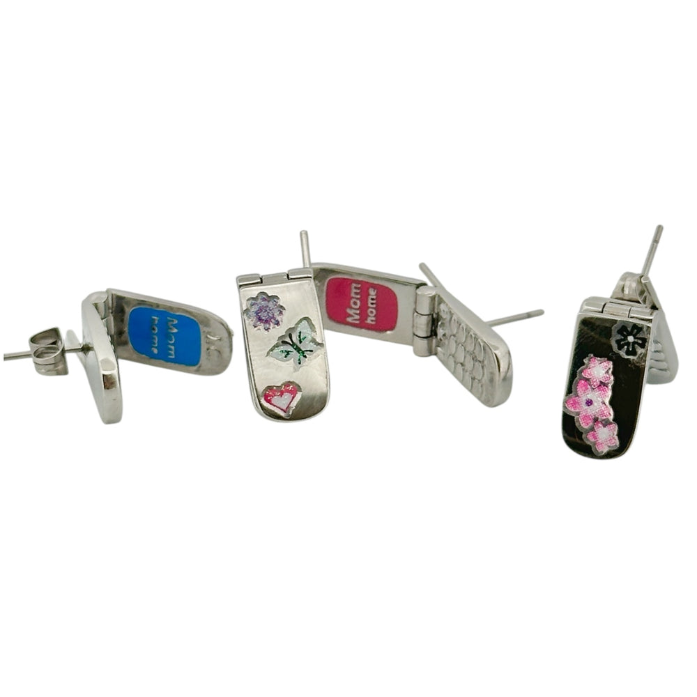 the call mom studs