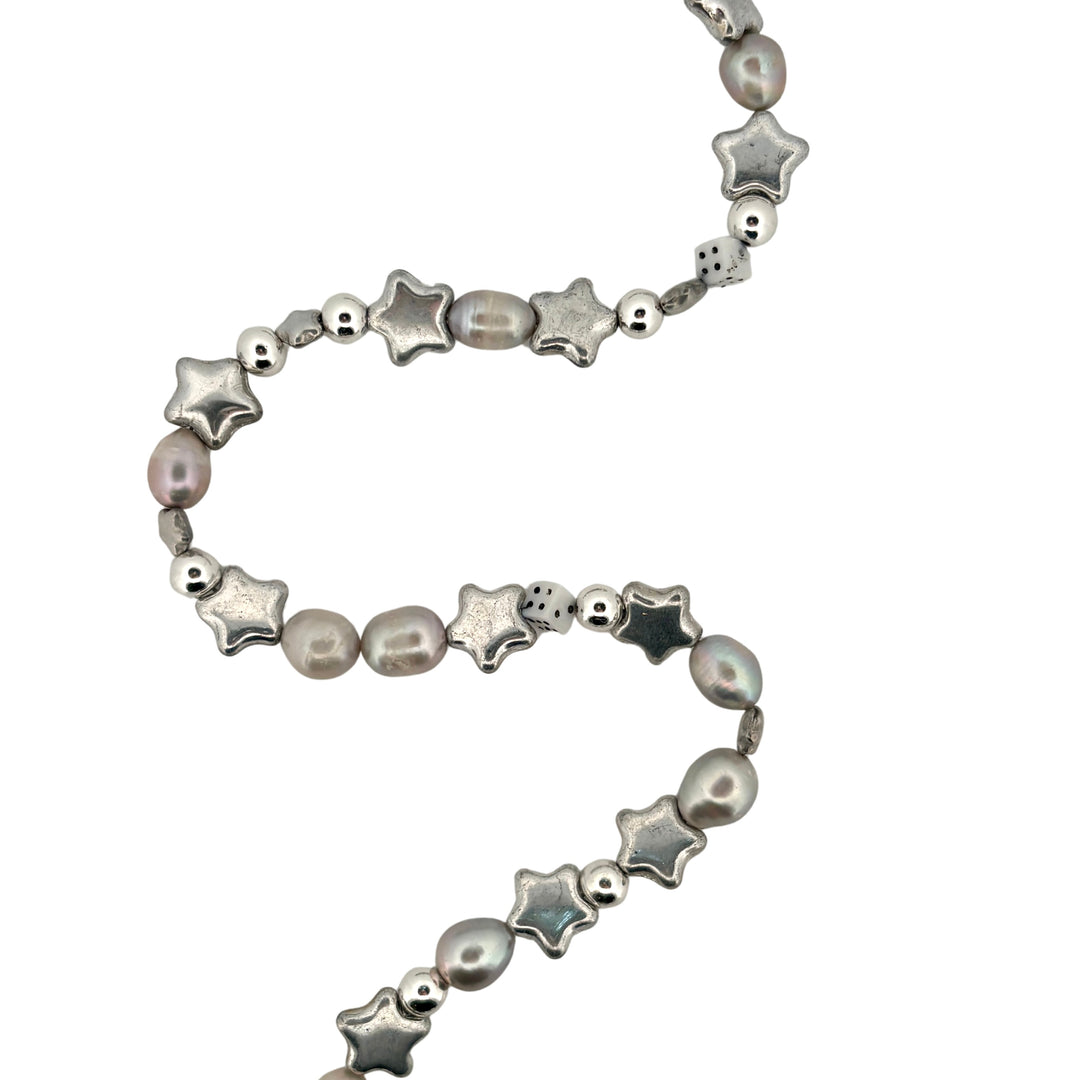 the hua necklace