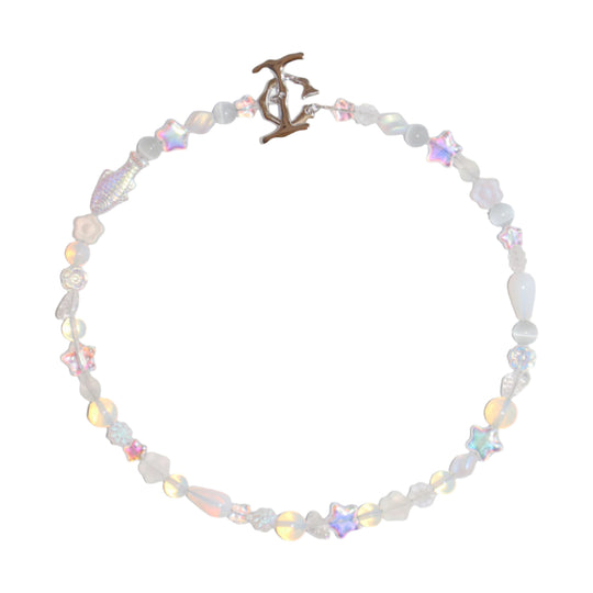 the clara necklace