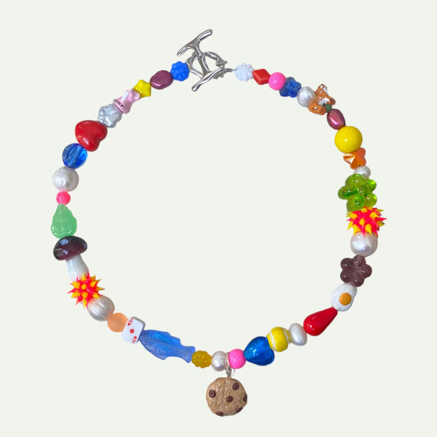 the reesy necklace